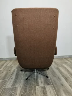 Pamono Vintage Swivel Chair from Up Zavody Rousinov, 1970s Hot