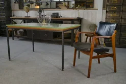 Pamono Vintage Table in Glass and Black Lacquered Metal, 1960s Best