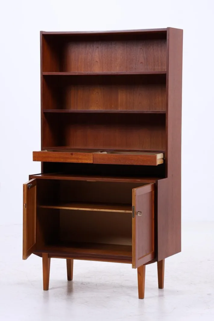 Pamono Vintage Teak Bookcase, 1960s Outlet