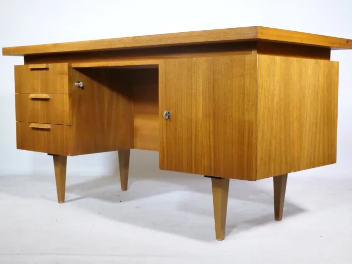 Pamono Vintage Teak Desk, 1960s Best