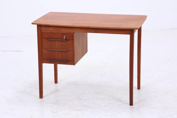 Pamono Vintage Teak Desk, 1960s Discount
