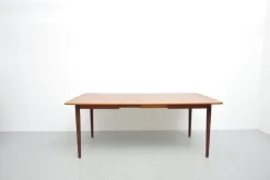 Pamono Vintage Teak Dining Table, 1960s Outlet