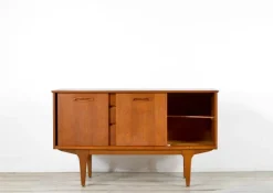 Pamono Vintage Teak Sideboard from Jentique, 1960s Clearance