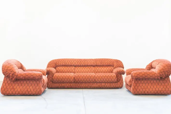 Pamono Vintage Three-Seater Sofa and Armchairs, 1970, Set of 3 Best