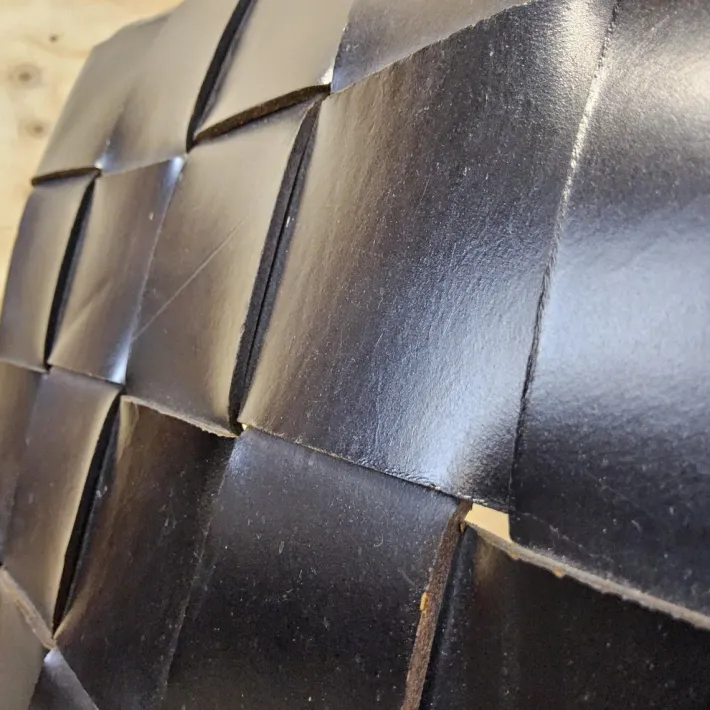 Pamono Vintage Valenti Slipper Chair in Woven Leather by Pierre Lottier for Valenti Luce, Spain, 1950s New