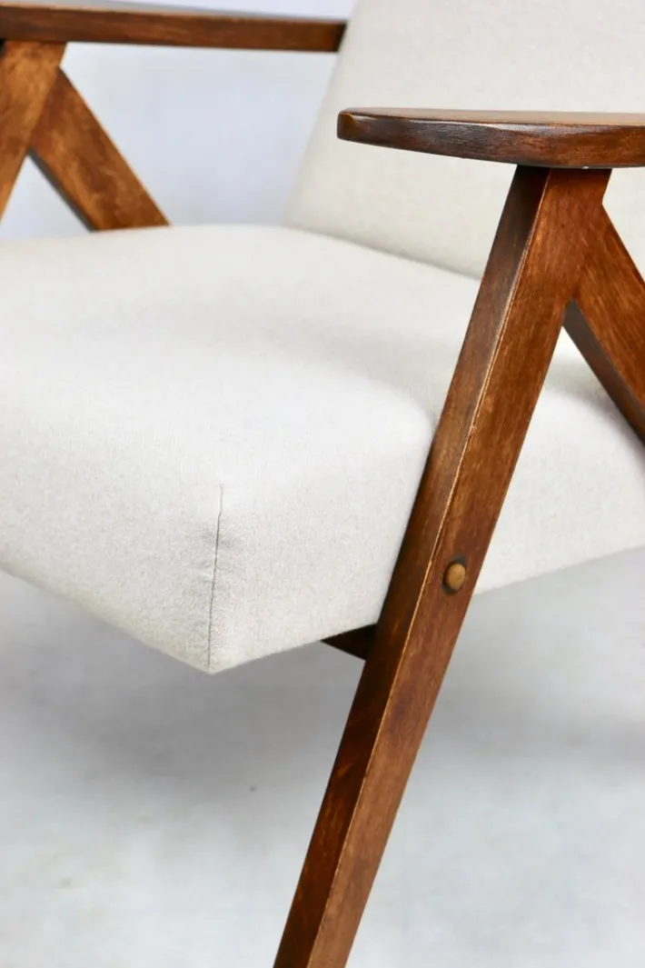 Pamono Vintage VAR B-310 Armchair in Beige Wool, 1970s