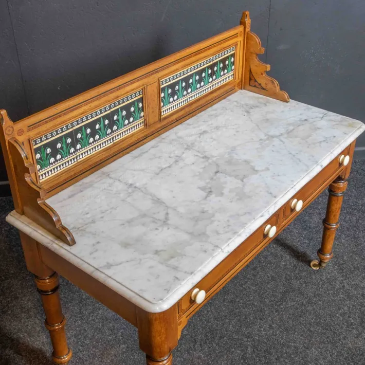 Pamono Vintage Victorian Washstand Sale