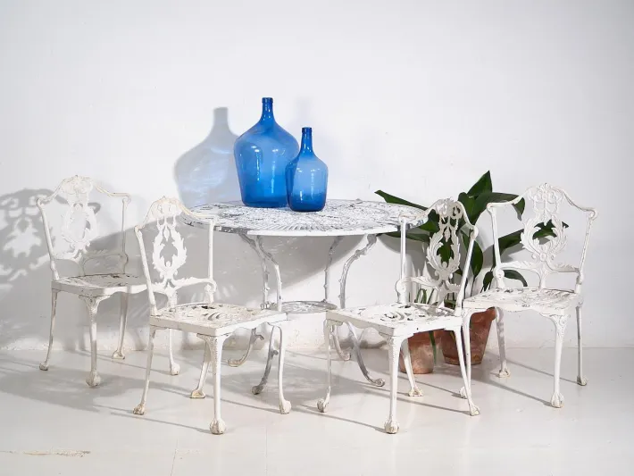 Pamono Vintage White Garden Table and Chairs, 1950, Set of 5 Best