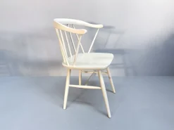 Pamono Vintage White Lacquered Spindle Chairs from Nesto, 1960s, Set of 4 New