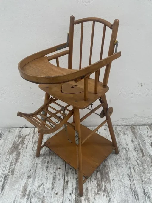 Pamono Vintage Wooden Children's Chair Hot
