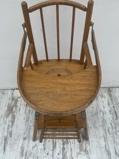 Pamono Vintage Wooden Children's Chair Hot