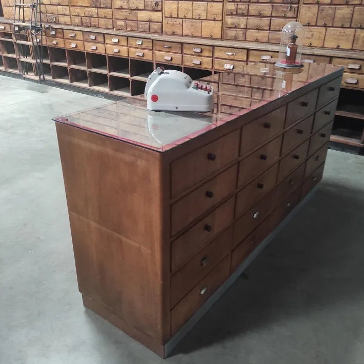 Pamono Vintage Wooden Haberdashery Display Counter with 20 Drawers and Glass Top Best