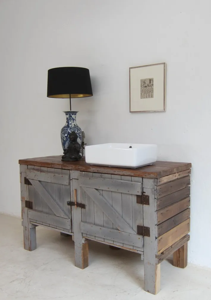 Pamono Vintage Workbench in Pine, 1920s Best