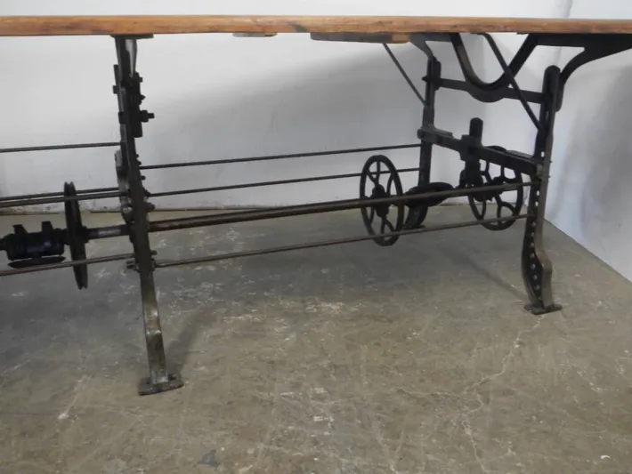 Pamono Vintage Worktable in Cast Iron, 1920