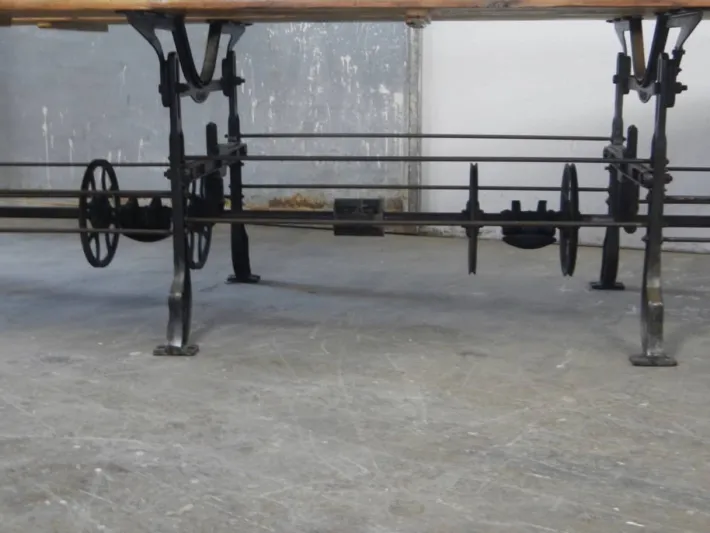 Pamono Vintage Worktable in Cast Iron, 1920