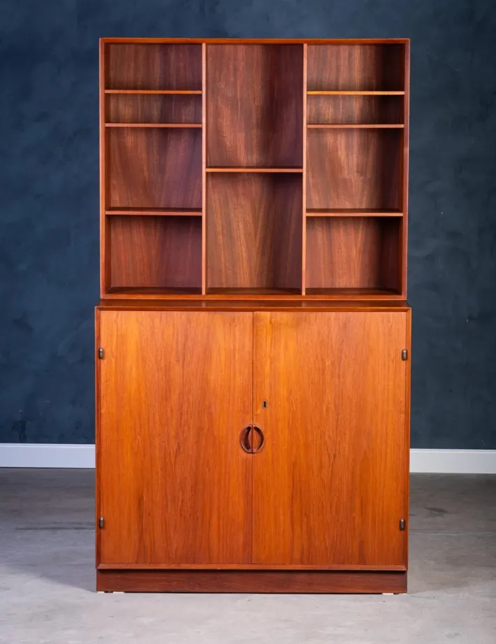 Pamono Wall Unit in Teak by Peter Hvidt & Orla Mølgaard for Søborg Møbelfabrik, 1950s Discount