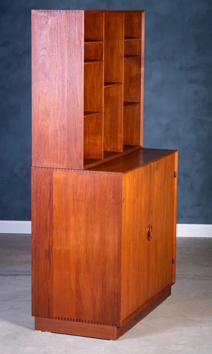 Pamono Wall Unit in Teak by Peter Hvidt & Orla Mølgaard for Søborg Møbelfabrik, 1950s Discount
