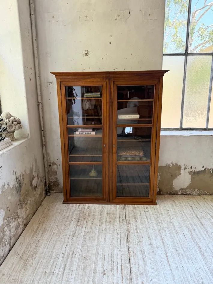 Pamono Walnut and Glass Bookcase, 1890s Online