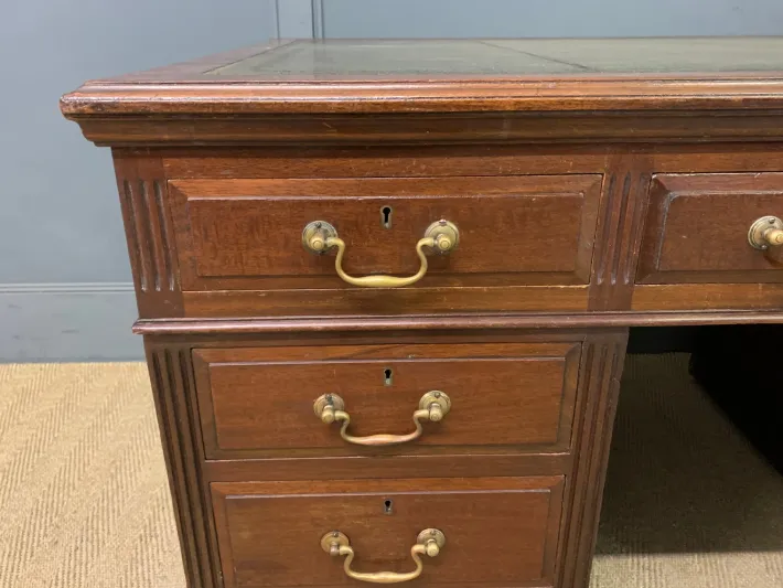 Pamono Walnut Partners Pedestal Desk by Maple & Co., 1900 Discount