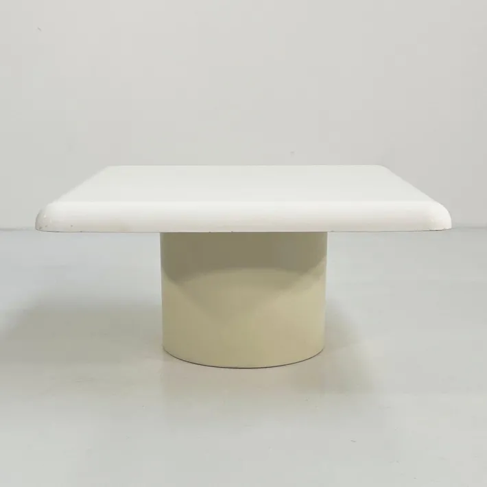 Pamono White Ara Coffee Table by Vico Magistretti for Artemide, 1960s Discount