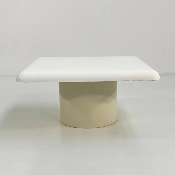 Pamono White Ara Coffee Table by Vico Magistretti for Artemide, 1960s Discount