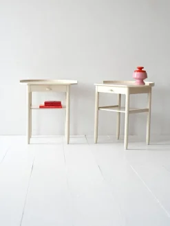 Pamono White Bedside Tables by Sven Engström & Gunnar Myrstrand for Bodafors, 1960s, Set of 2