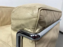Pamono White Leather LC2 Club Chairs attributed to Le Corbusier for Cassina, 1970s, Set of 2 Sale
