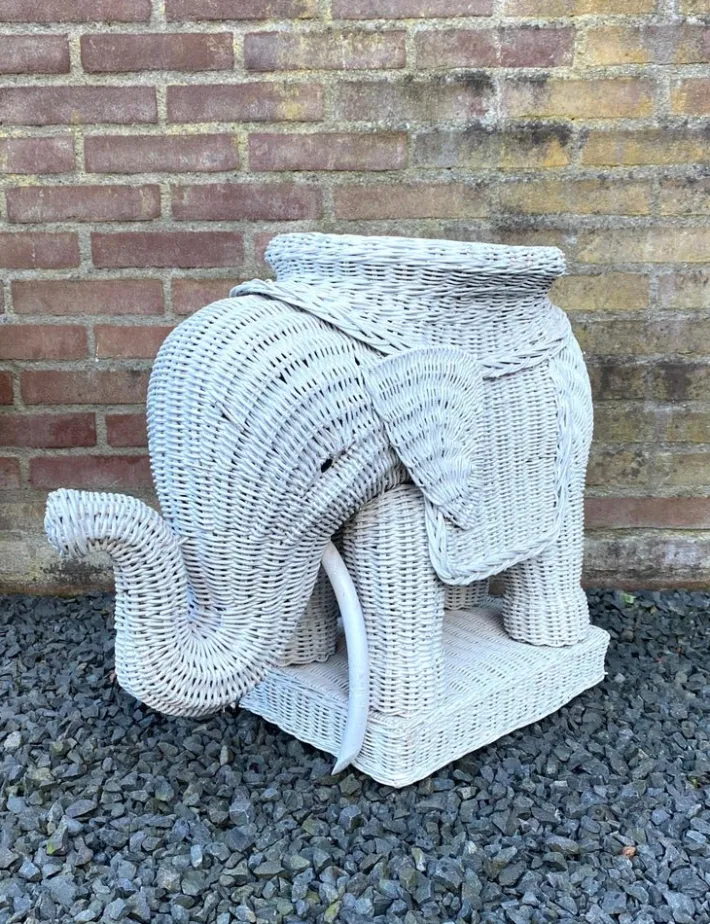 Pamono Wicker Elephant Garden Stool Best