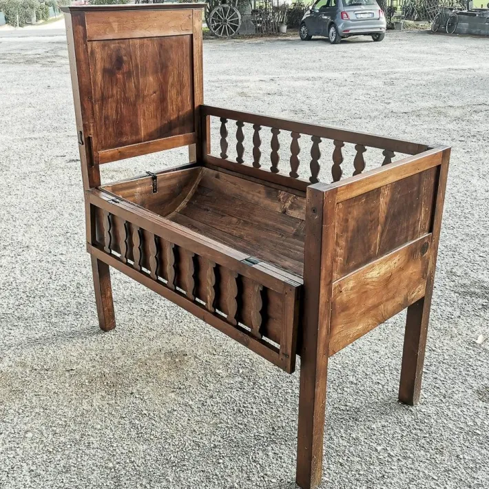 Pamono Wooden Bed Cradle, Italy Outlet