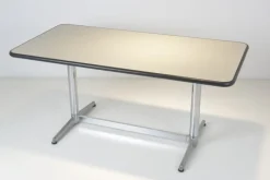 Pamono Worktable in Aluminium by Giancarlo Piretti for Mobilier International, France, 1970s Hot