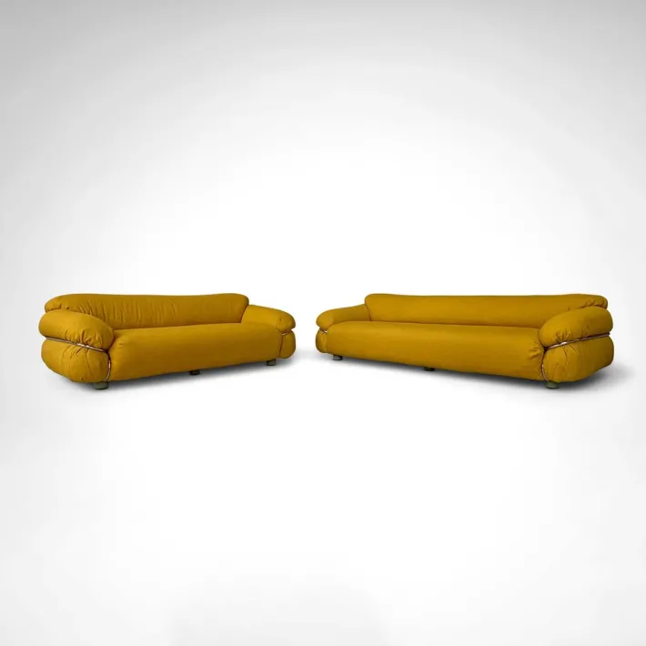 Pamono Yellow Bouclé Sesann Sofas by Gianfranco Frattini for Cassina, 1970s, Set of 2 Hot