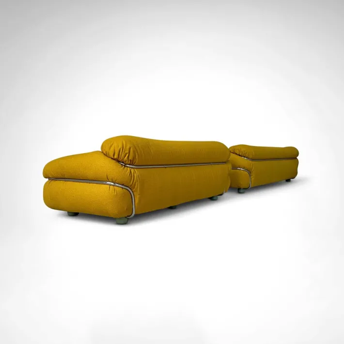 Pamono Yellow Bouclé Sesann Sofas by Gianfranco Frattini for Cassina, 1970s, Set of 2 Hot