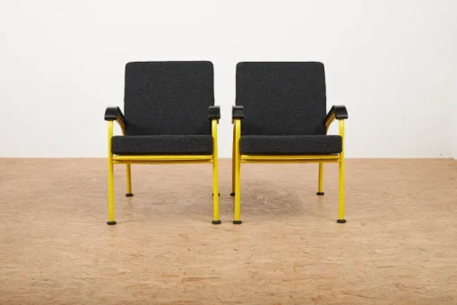 Pamono Yellow Tubular Steel Armchairs with Black Bakelite Armrests and Feet and Kvadrat Upholstery from Embru, 1934, Set of 2 Discount